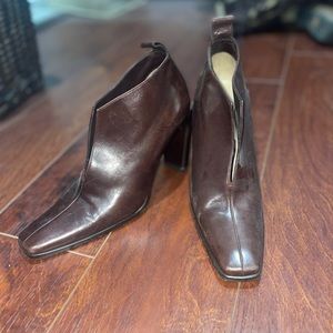 Authentic REAL square toe Gucci booties!